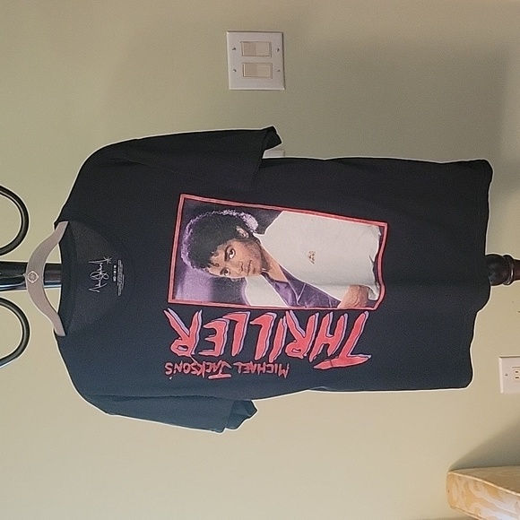 Women's Michael Jackson Thriller Graphic Tee Size M - Picture 1 of 4